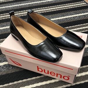 Sz 38 ⭐️NWT Bueno Elizabeth Black Patent Leather Ballet Flats.